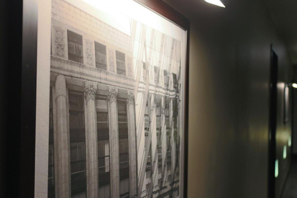 Bridgestreet At State And Grand Chicago Exterior foto